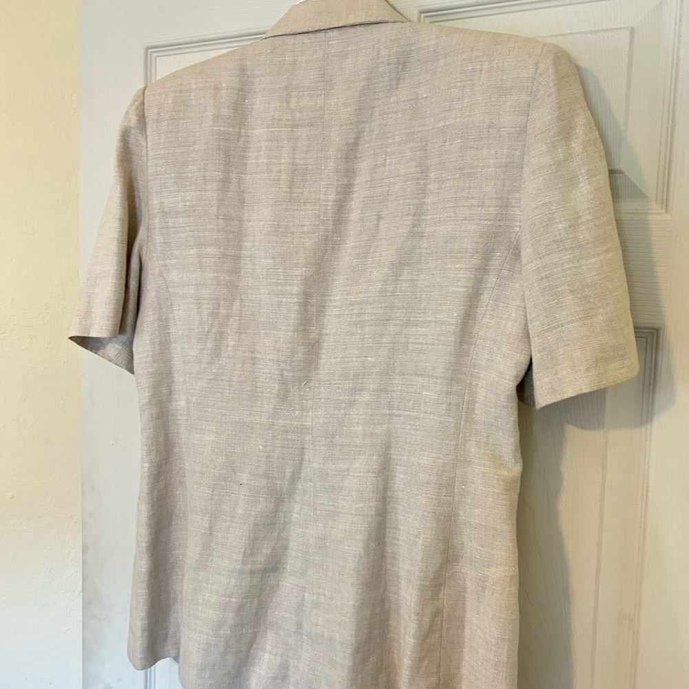 Beige button up blazer - Picture 5 of 5